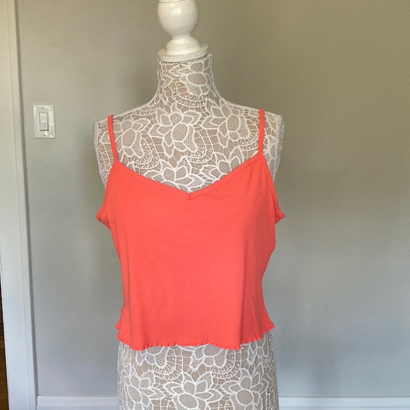 GAP Tops - GapFit Cropped Spaghetti Strapped Tank Size XL